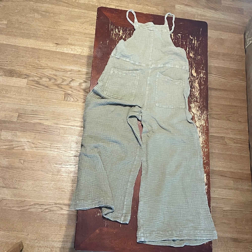 Women’s Easel Khaki Green Overalls Small